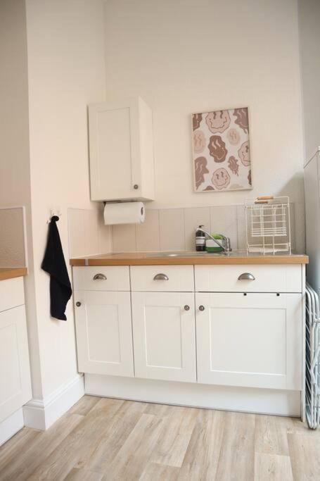 Spacious 1 Bedroom Apartment Leicester Buitenkant foto